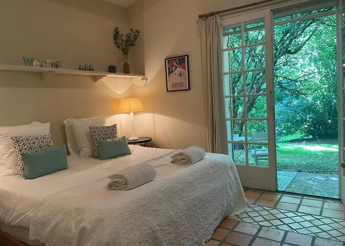 The Garden Bed and breakfast 3*