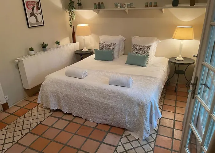 The Garden Bed and breakfast Villamblard